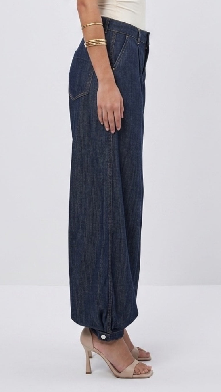 The Luna Balloon Jeans