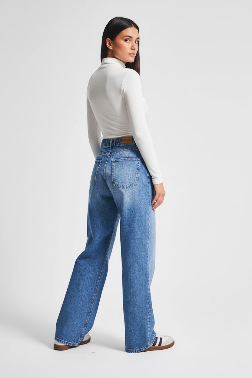 Straight Fit Jeans - Mid Blue Wash