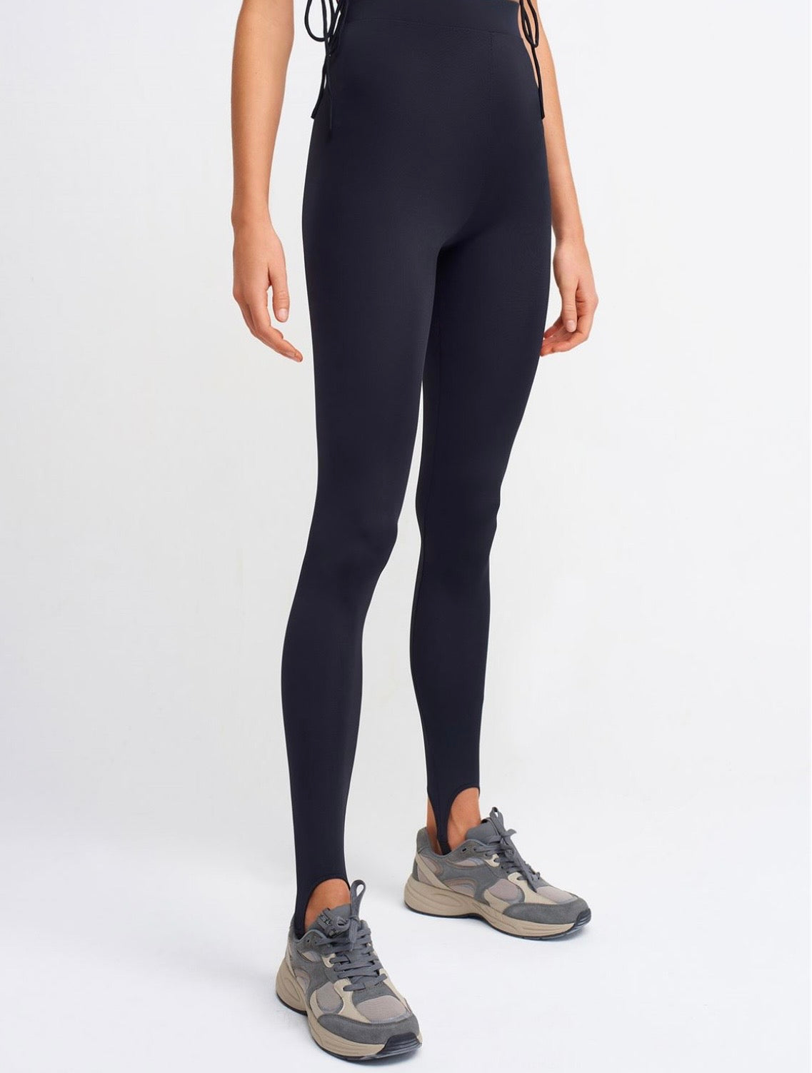 Sculpt Stirrup Leggings – Espresso/Noir