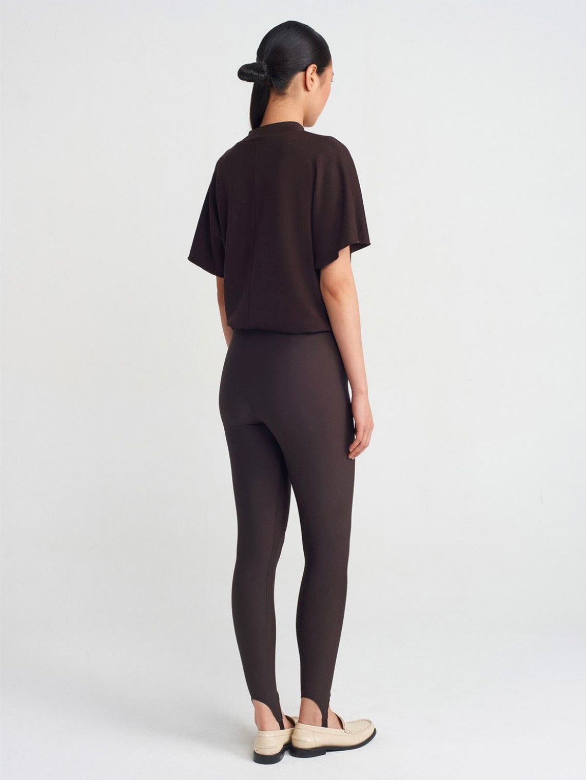 Sculpt Stirrup Leggings – Espresso/Noir