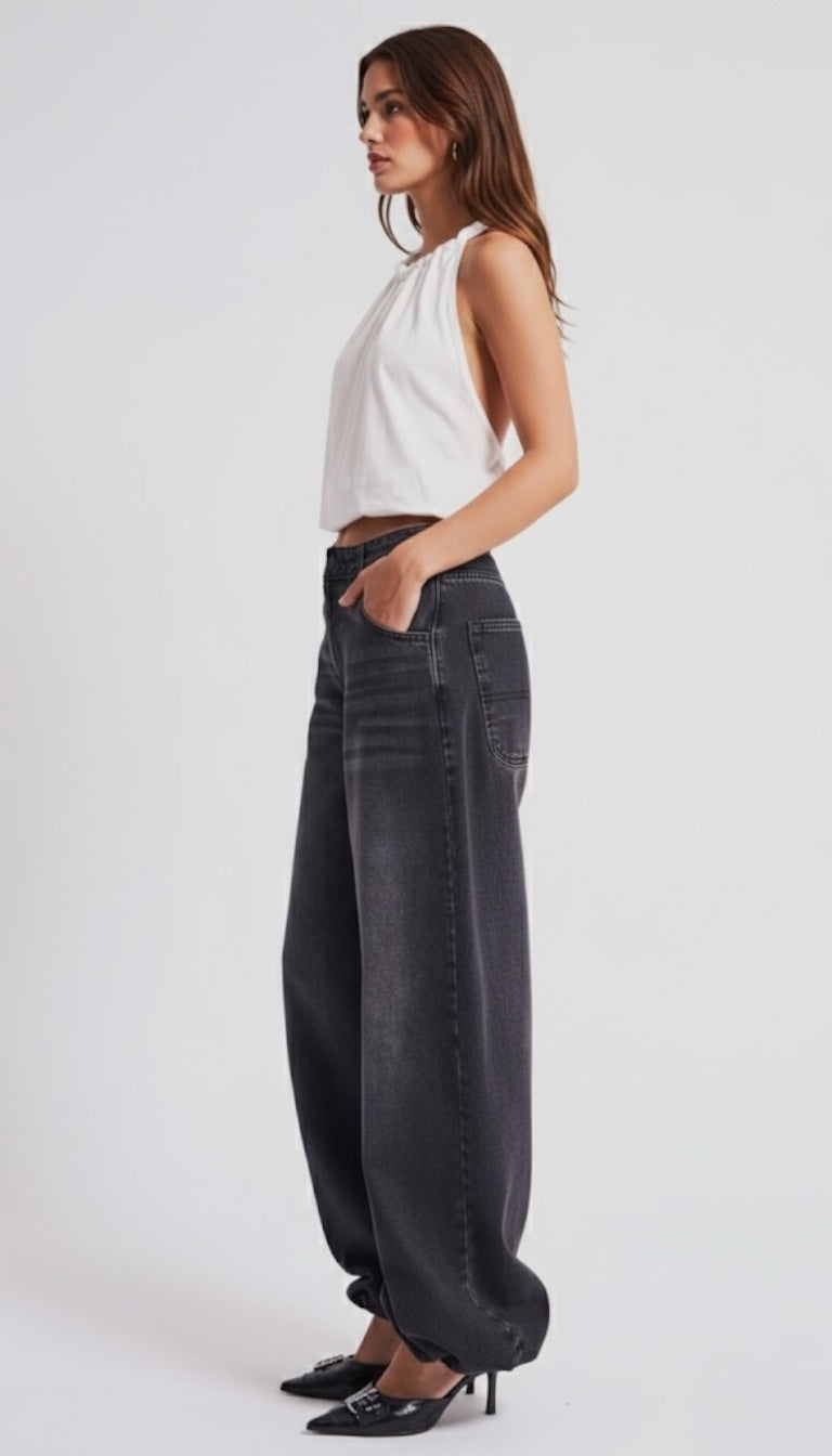 The Shadow Curve Jean — Size 42 only