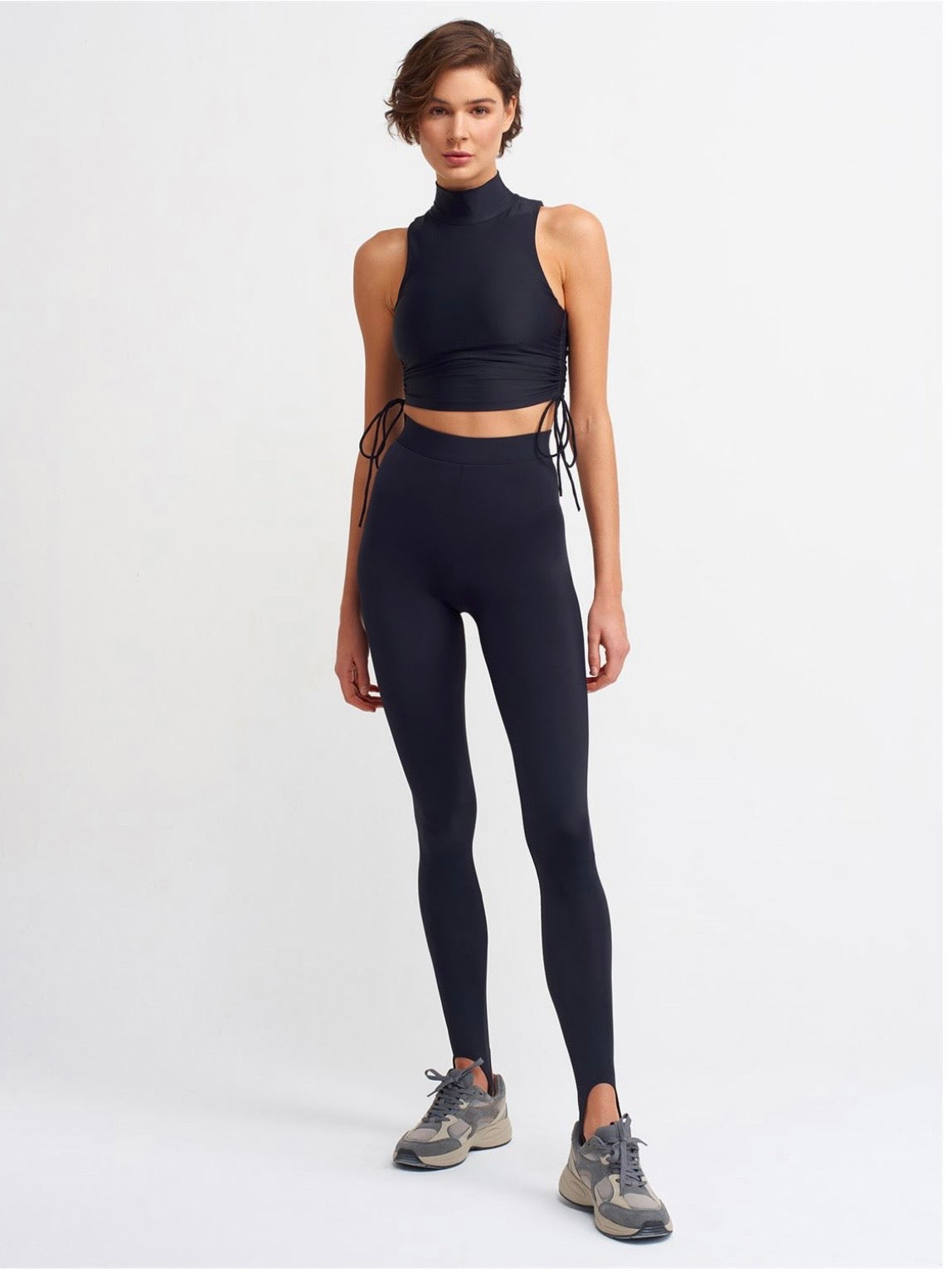 Sculpt Stirrup Leggings – Espresso/Noir