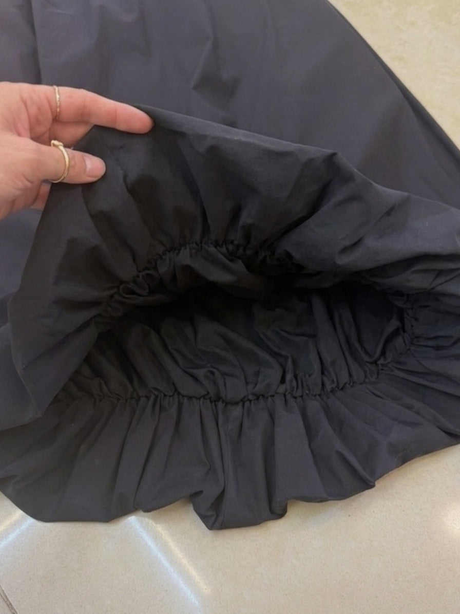 Matte Bubble Maxi Skirt – Black