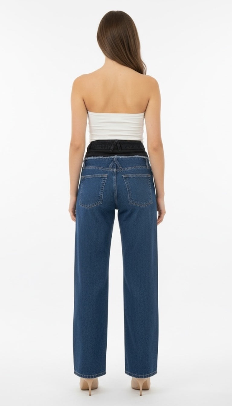 The Contrast Waist Jeans
