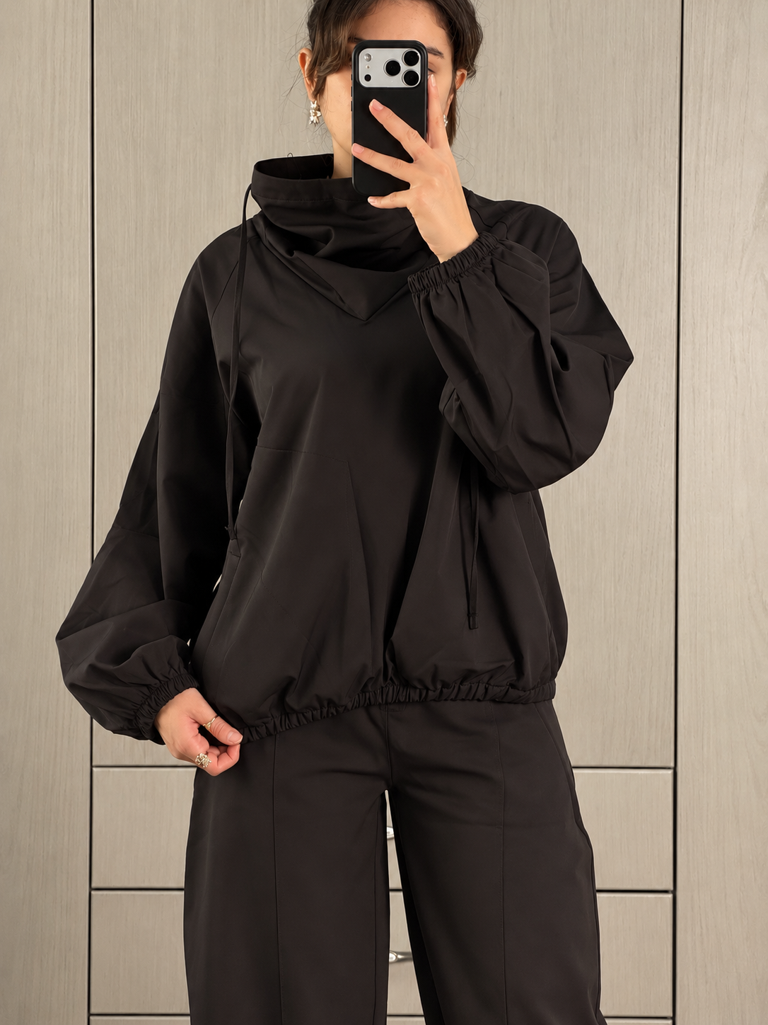 THE HALO COLLAR TOP