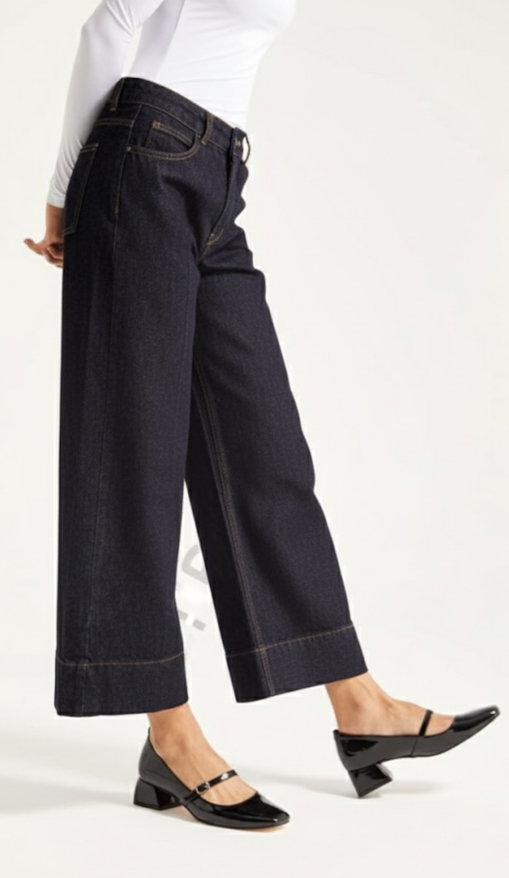 The Cropped Studio Jeans — Size 36 only