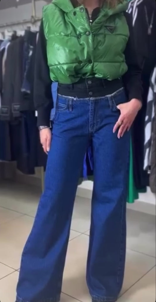 The Contrast Waist Jeans